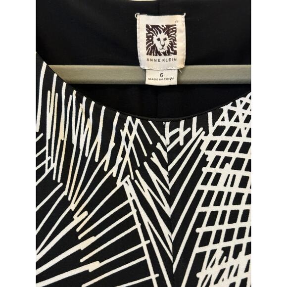 Anne Klein Black Camellia Belted Dress Size 6 (US) NWT - Picture 4 of 5